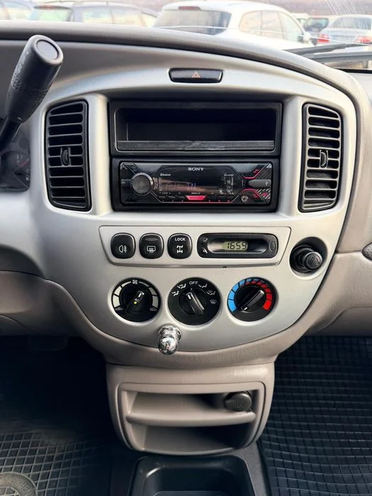 
								Mazda Tribute, 4×4, 3.0 benzină, automat, RATE CU BULETINUL, AVANS 0 full									