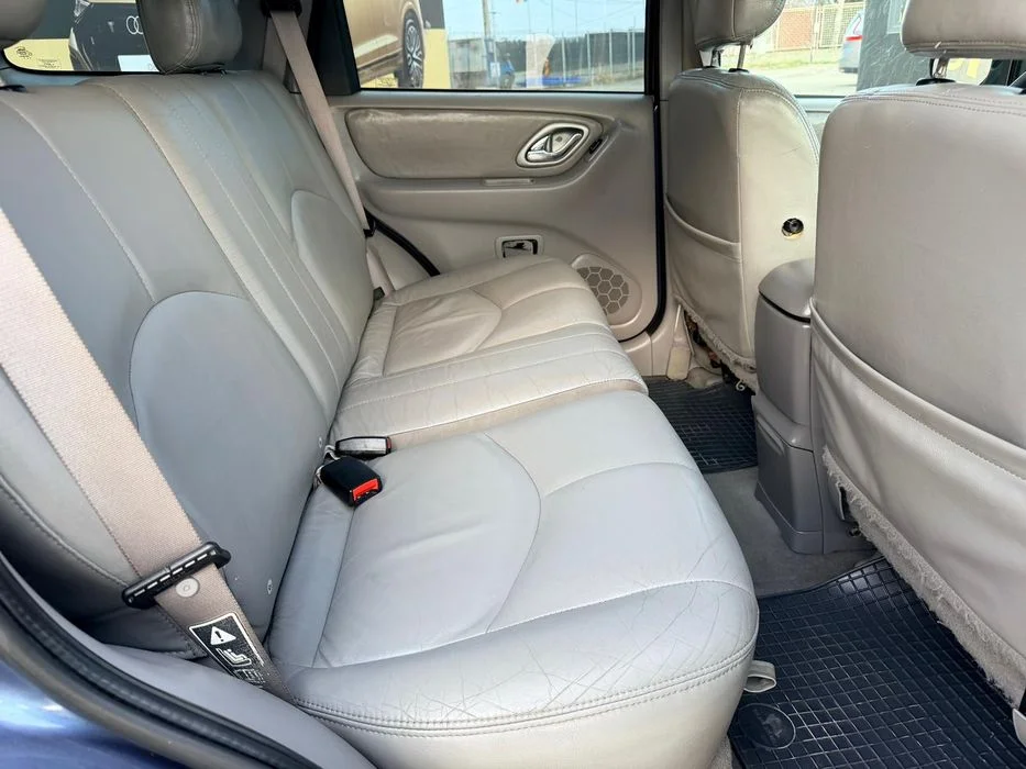 
								Mazda Tribute, 4×4, 3.0 benzină, automat, RATE CU BULETINUL, AVANS 0 full									