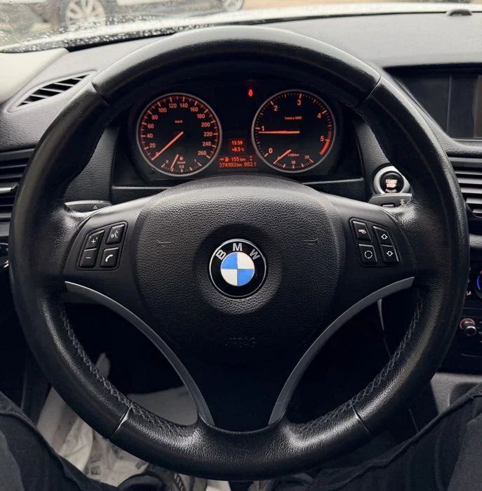 
								Bmw x1 2010 2.0D E5 Rate Avans 0 Doar Cu Buletinul full									
