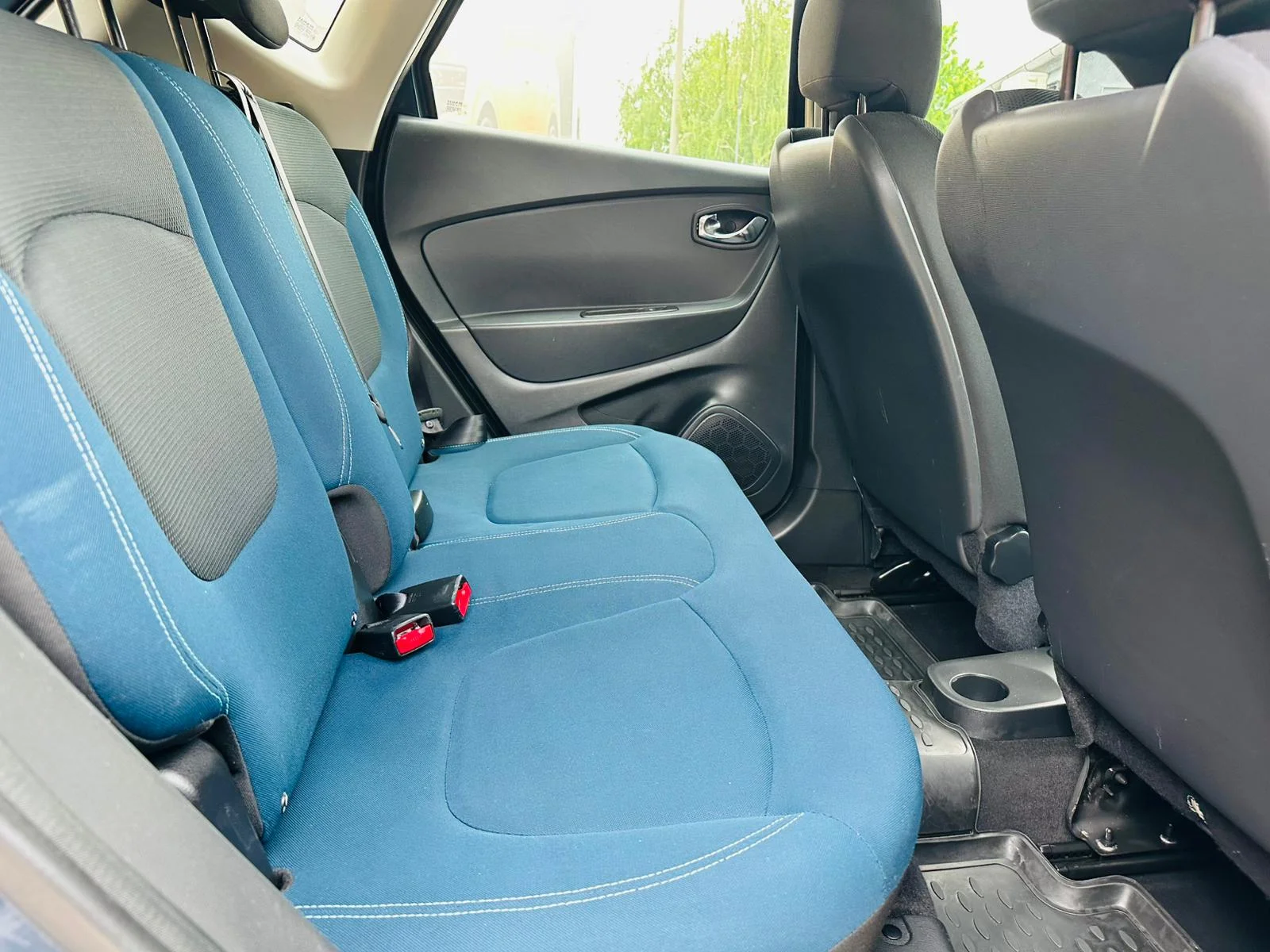
								Renault Captur 2013 0.9i E5 Rate Avans 0 Doar cu Buletinul full									