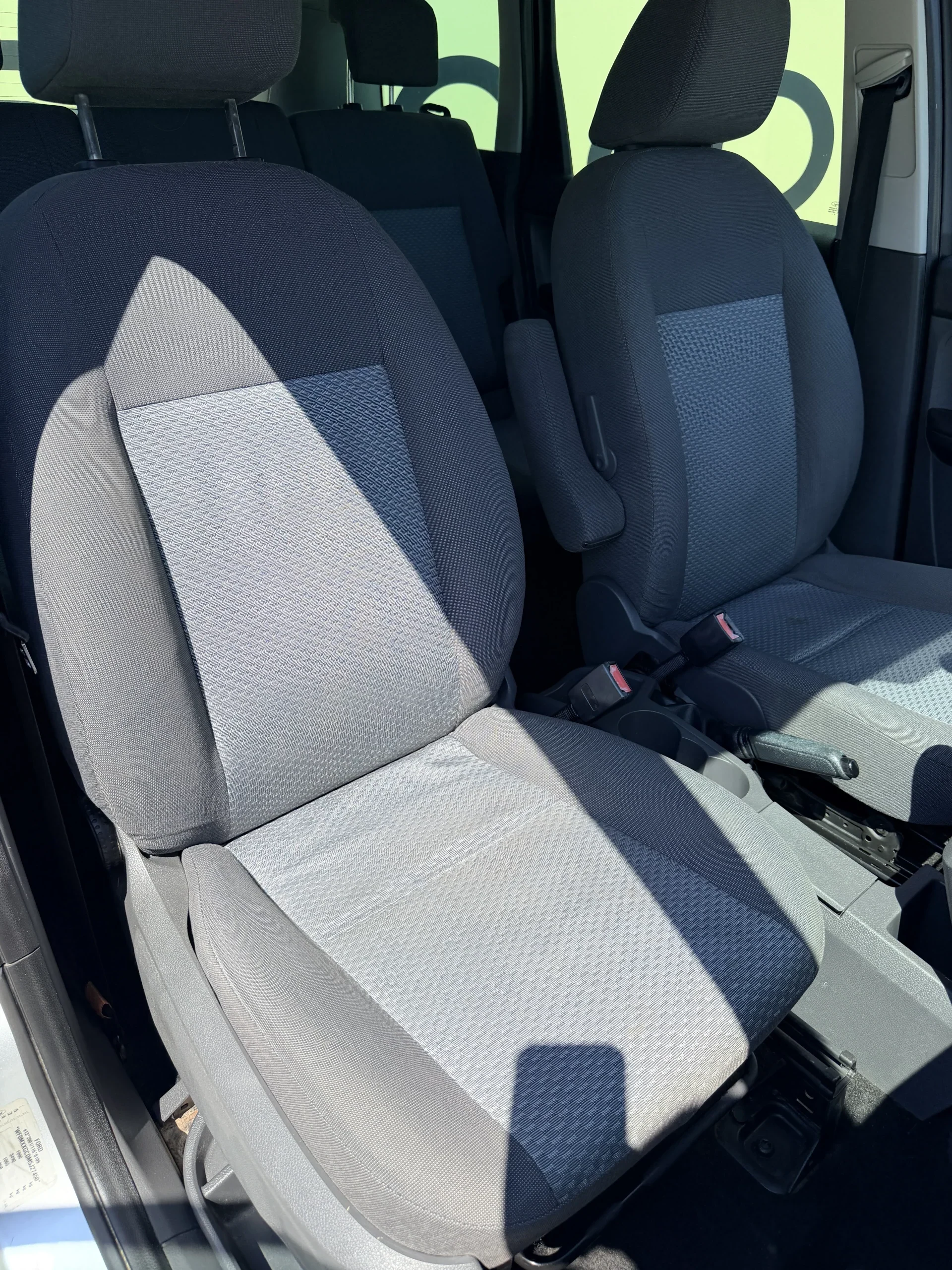 
								FORD C-MAX 2005 2.0DIESEL Rate Avans 0 Doar Cu Buletinul full									