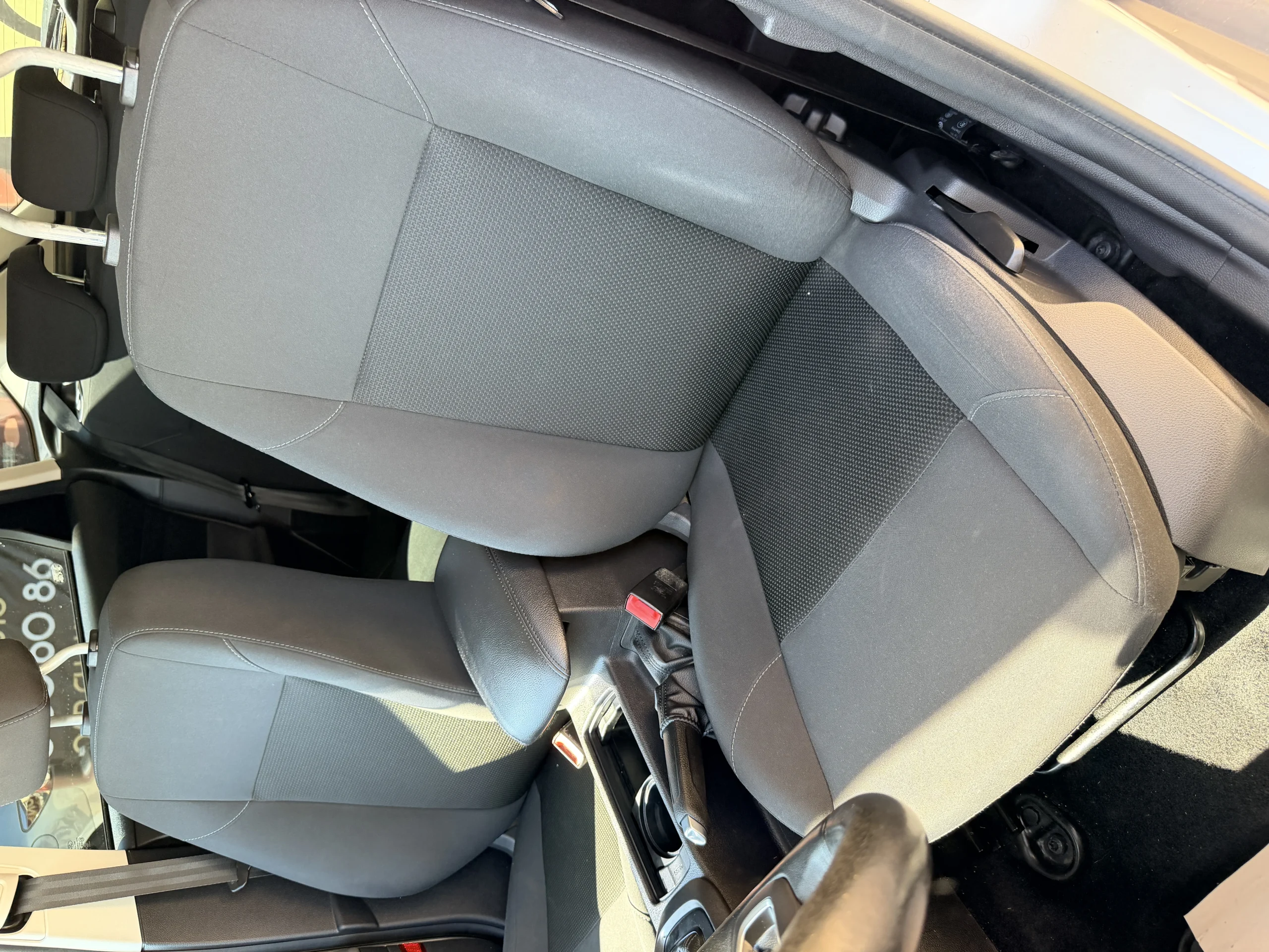
								FORD FOCUS 2018 1.0 BENZINA EURO 6 Rate Avans 0 Doar Cu Buletinul full									