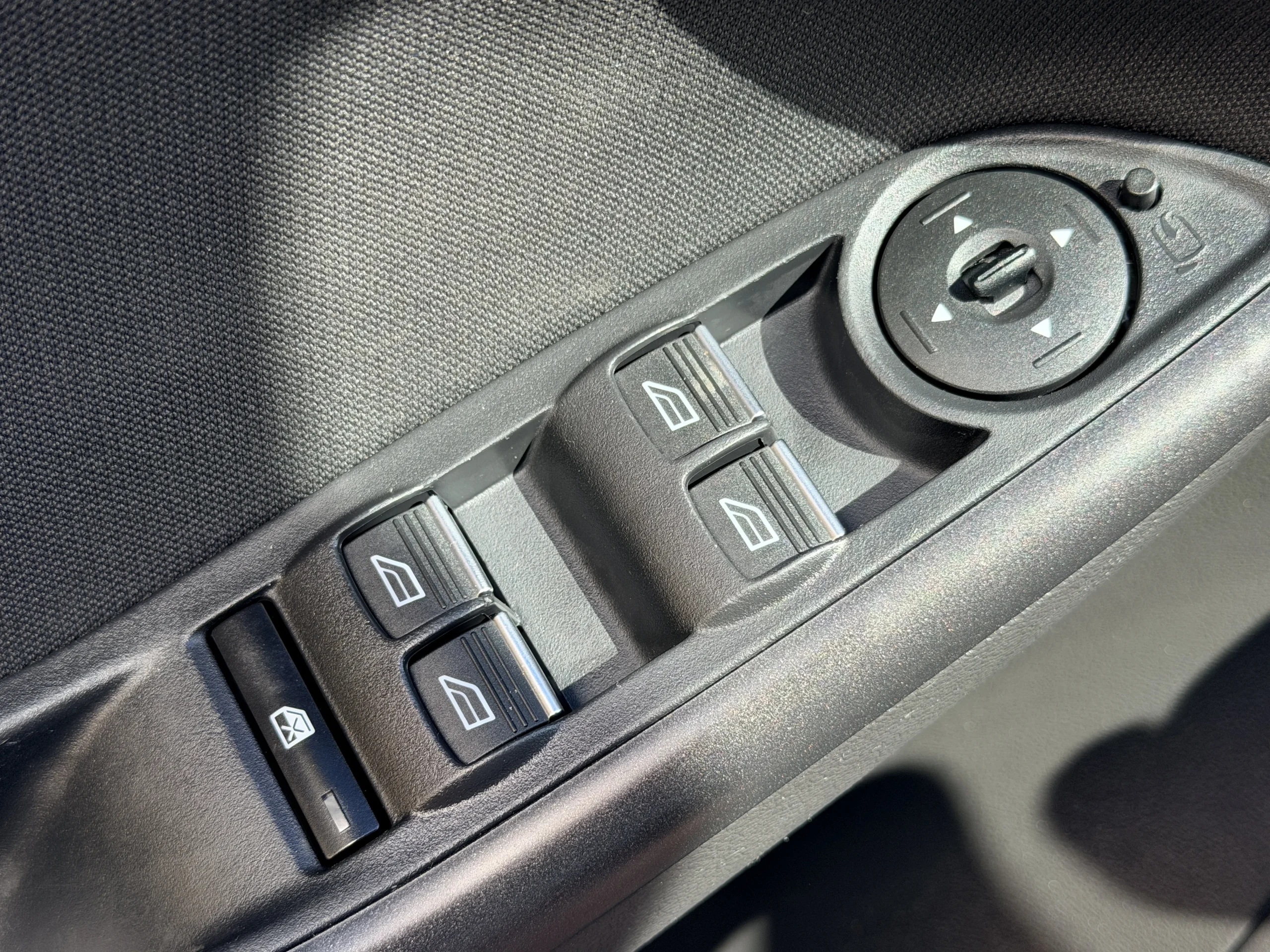 
								FORD FOCUS 2018 1.0 BENZINA EURO 6 Rate Avans 0 Doar Cu Buletinul full									