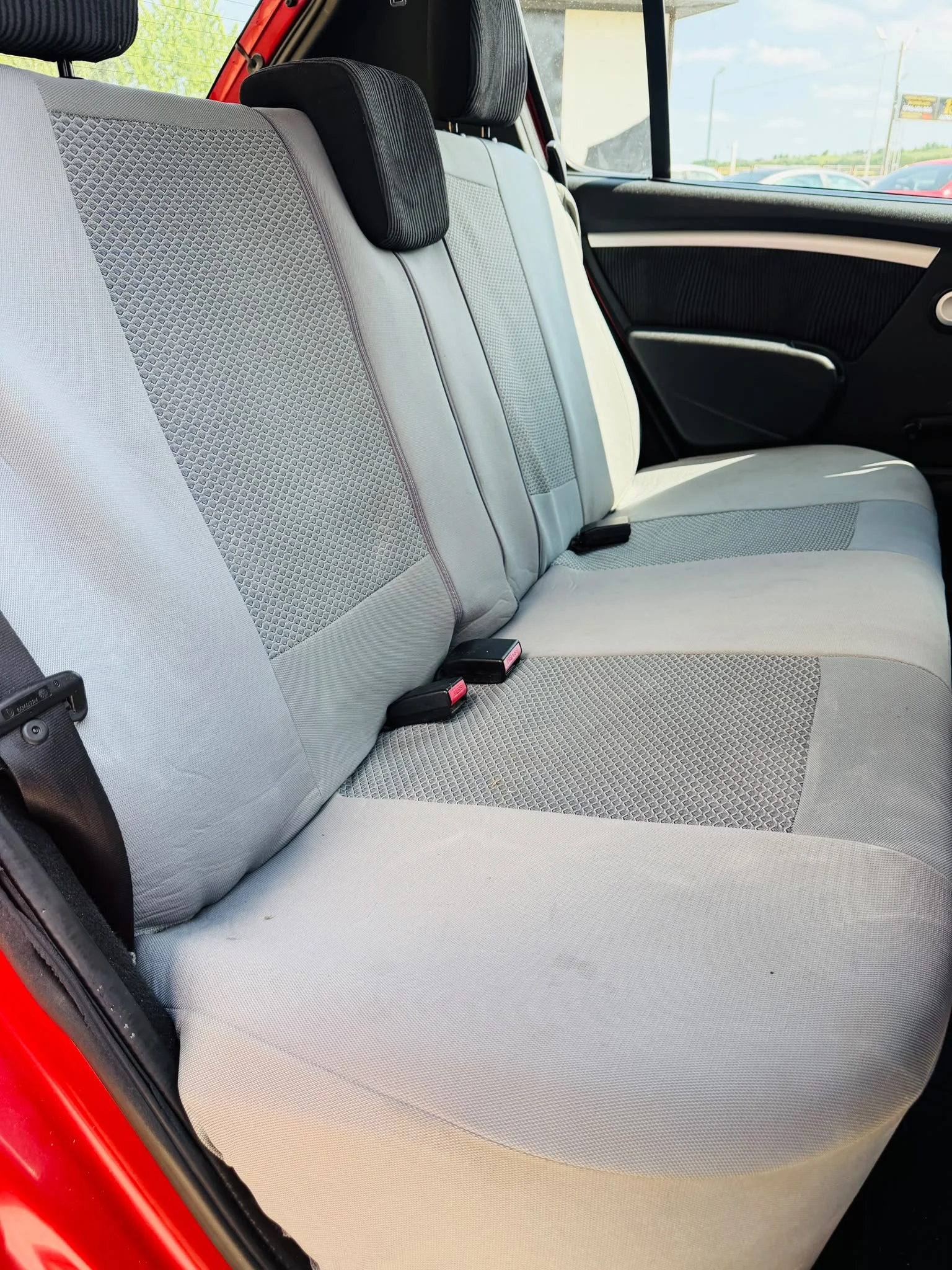 
								DACIA SANDERO 2008 1.4 BENZINA EURO 4 Rate Avans 0 Doar Cu Buletinul full									
