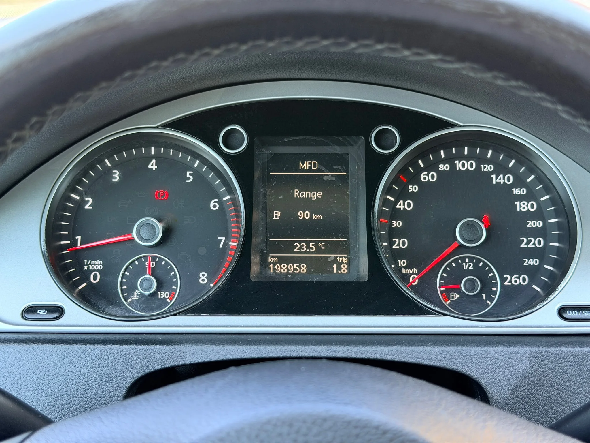 
								VOLKSWAGEN PASSAT 2012 1.8 BENZINA EURO 5 Rate Avans 0 Doar Cu Buletinul full									