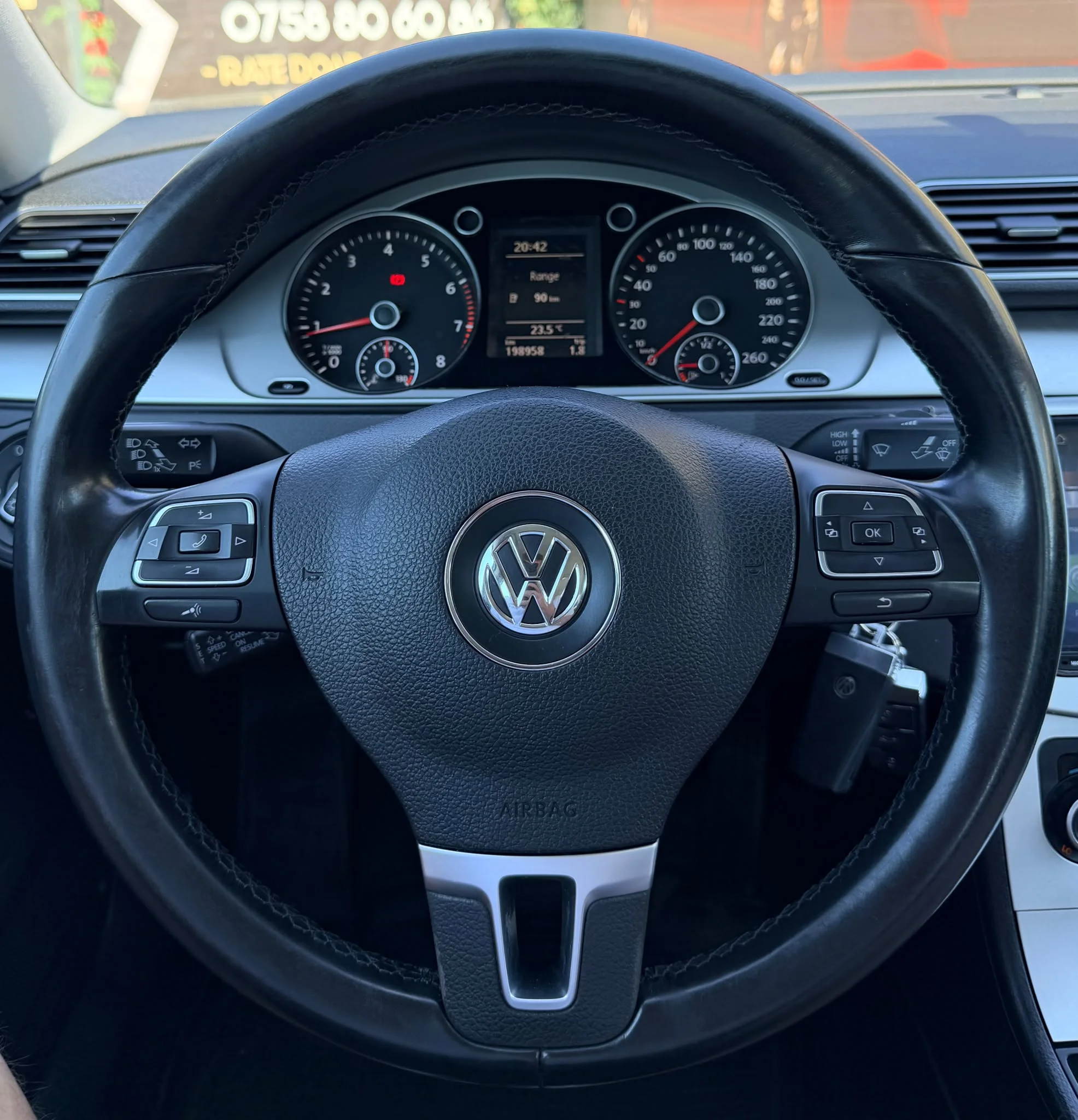 
								VOLKSWAGEN PASSAT 2012 1.8 BENZINA EURO 5 Rate Avans 0 Doar Cu Buletinul full									