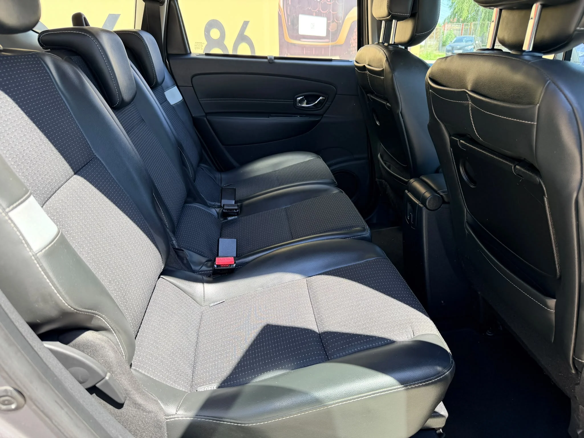
								RENAULT GRAND SCENIC 2013 1.5 DIESEL EURO 5 Rate Avans 0 Doar Cu Buletinul full									