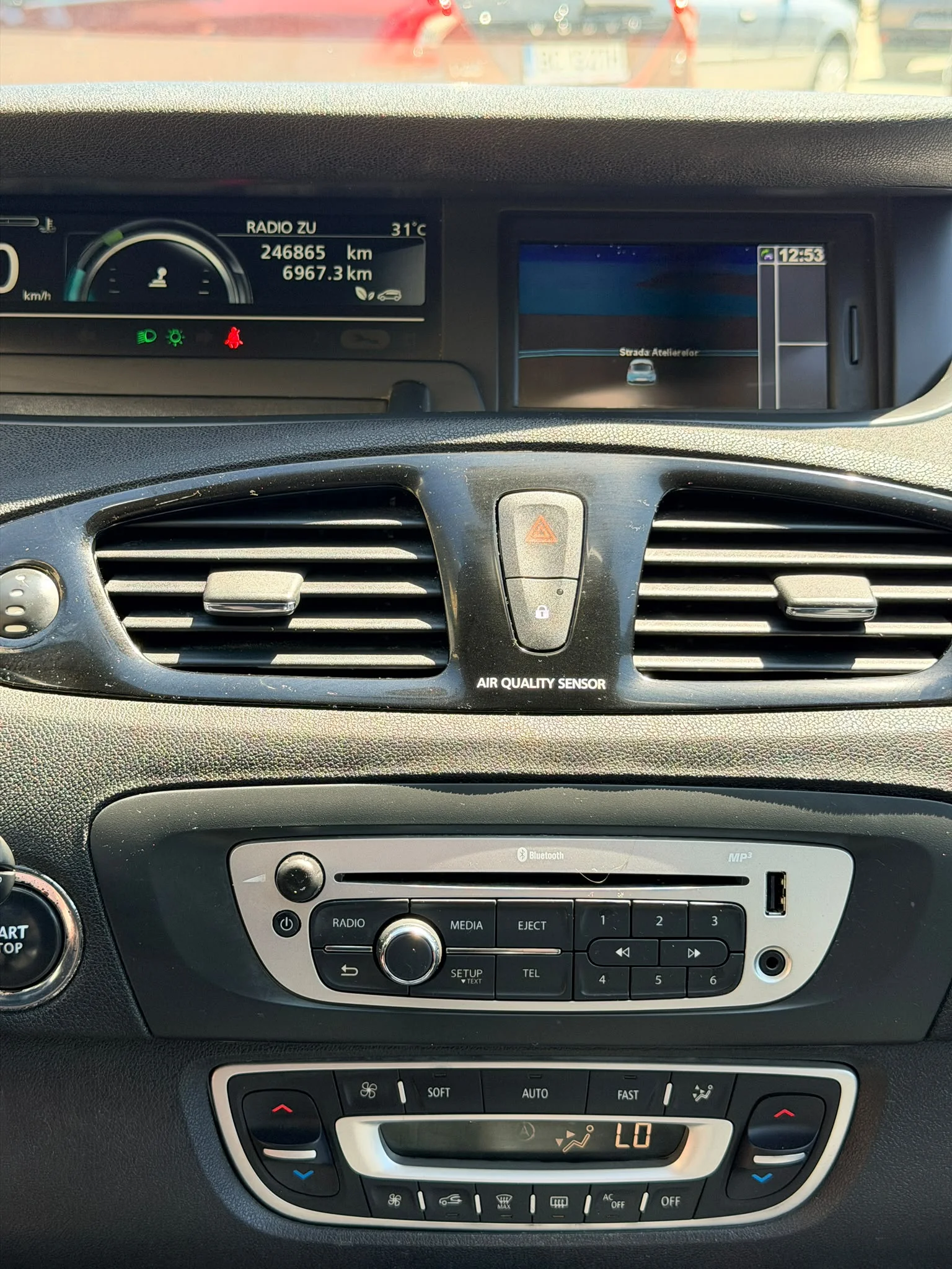 
								RENAULT GRAND SCENIC 2013 1.5 DIESEL EURO 5 Rate Avans 0 Doar Cu Buletinul full									