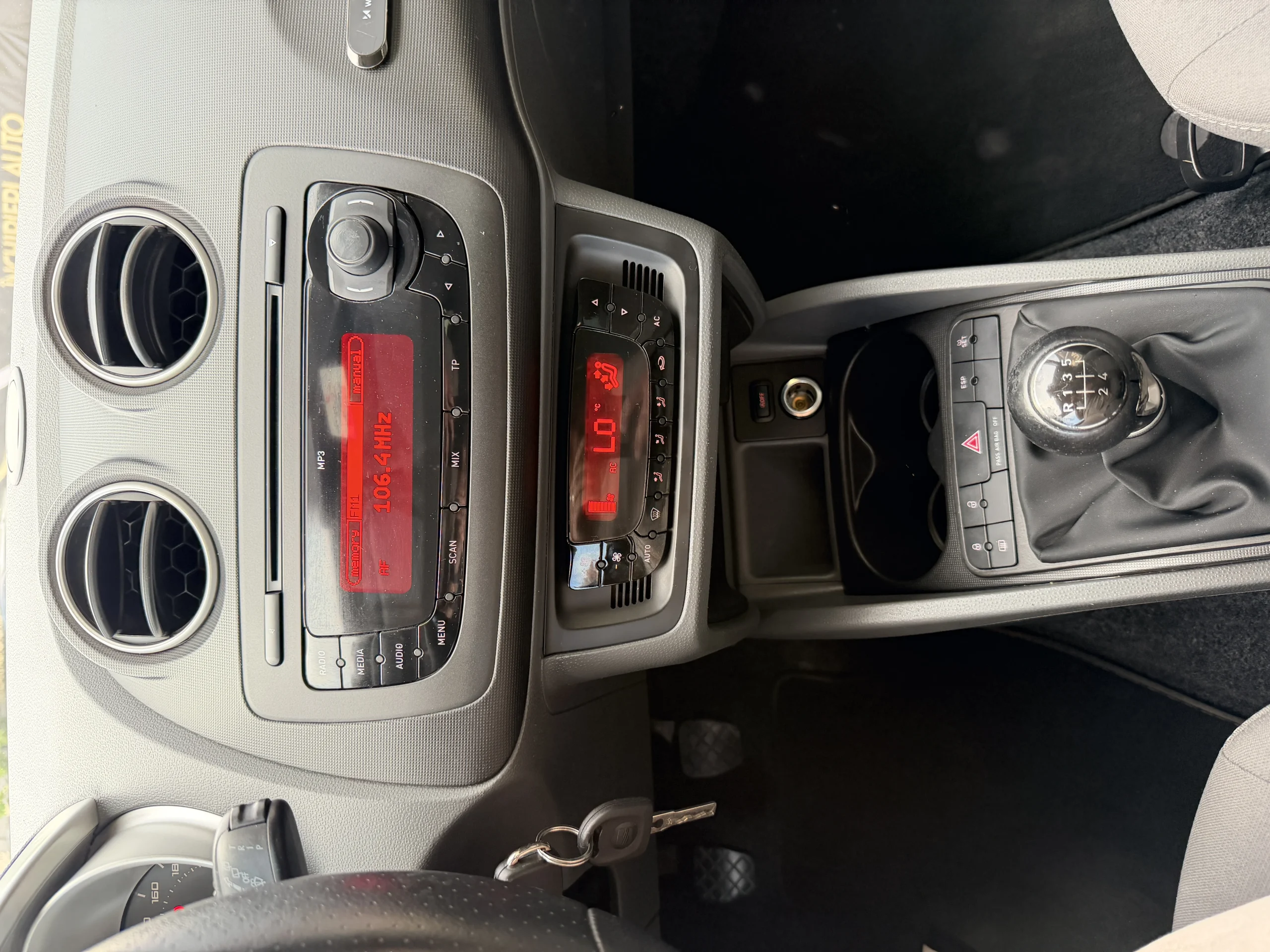 
								SEAT IBIZA 2011 1.2 DIESEL EURO 5 Rate Avans 0 Doar Cu Buletinul full									